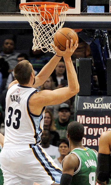Gasol ties career-high with 32 as Grizzlies roll past Celtics